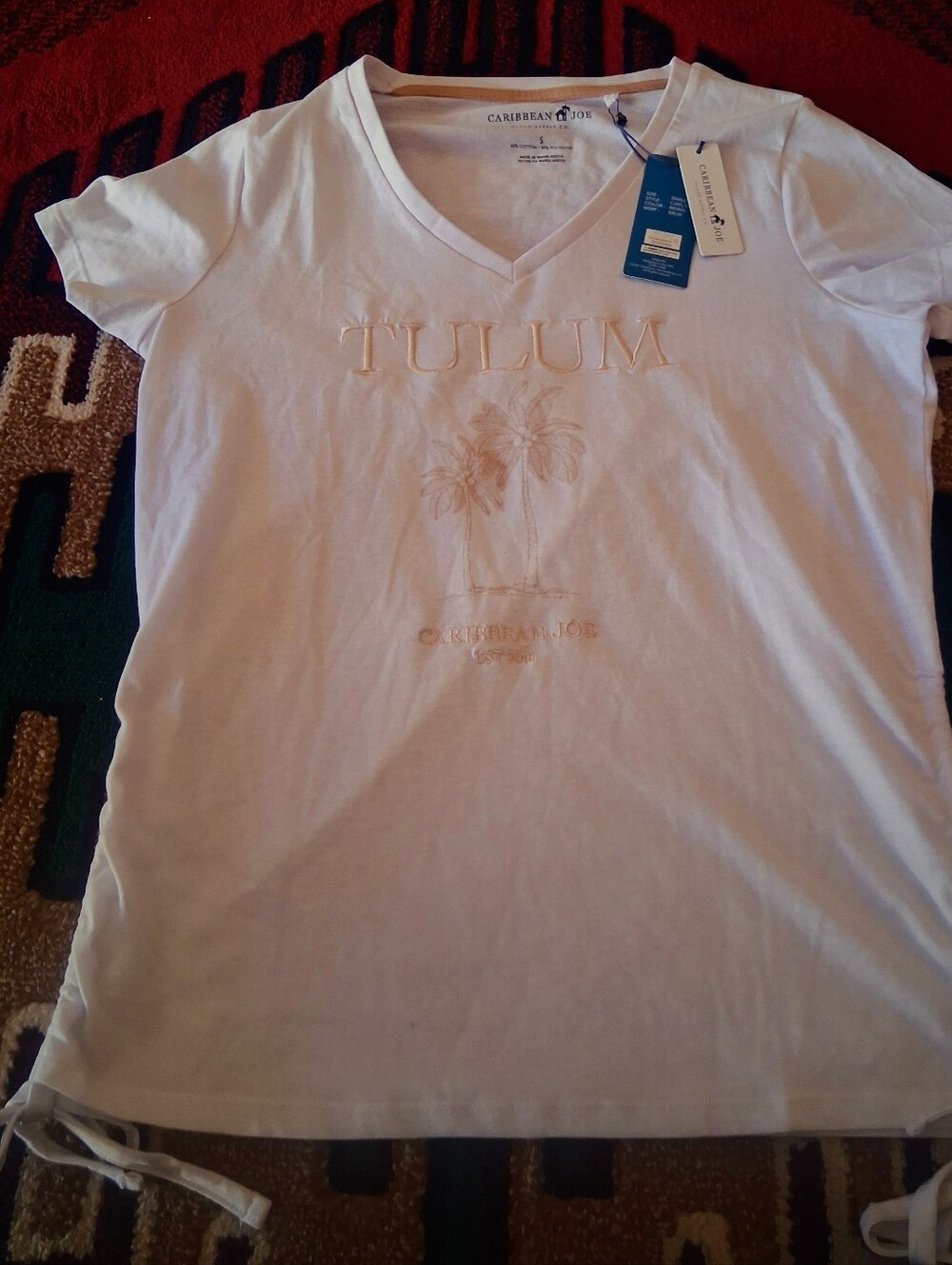 NWT Caribbean JOE Ladies White Top, Beige Graphic Front